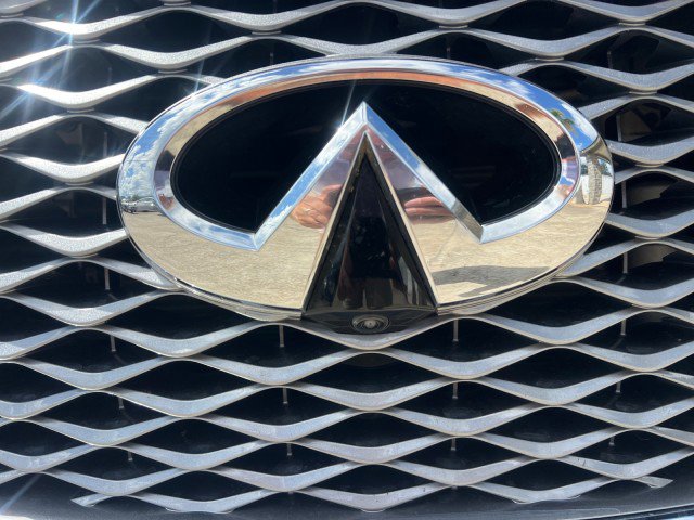 Used 2021 INFINITI QX80 Luxe w/ Cargo Package image 13