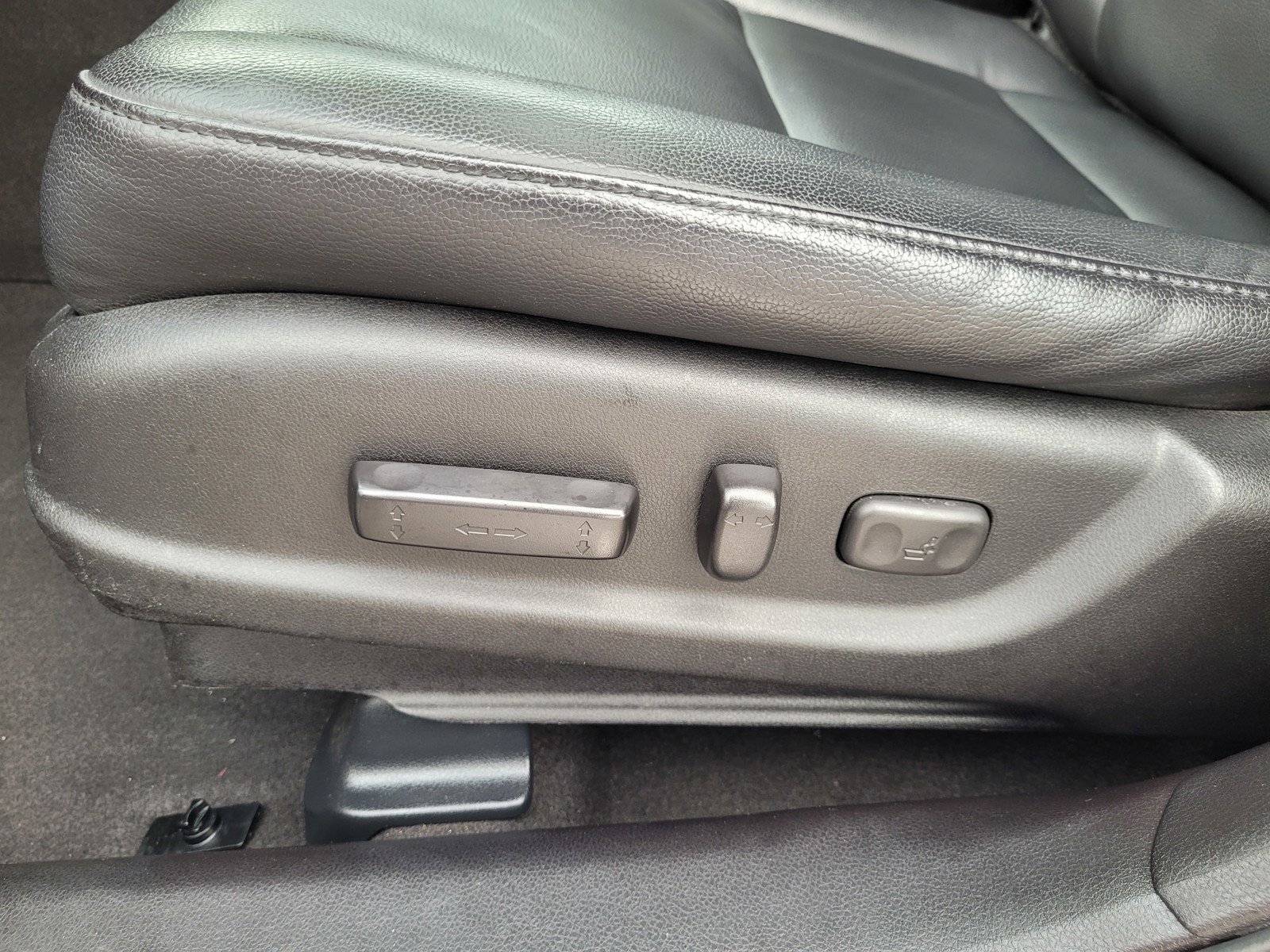 Used 2018 Acura RDX FWD image 11