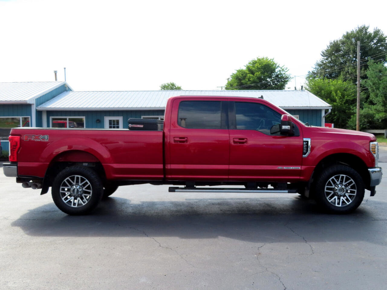 Used 2019 Ford F250 Lariat w/ Lariat Value Package image 7