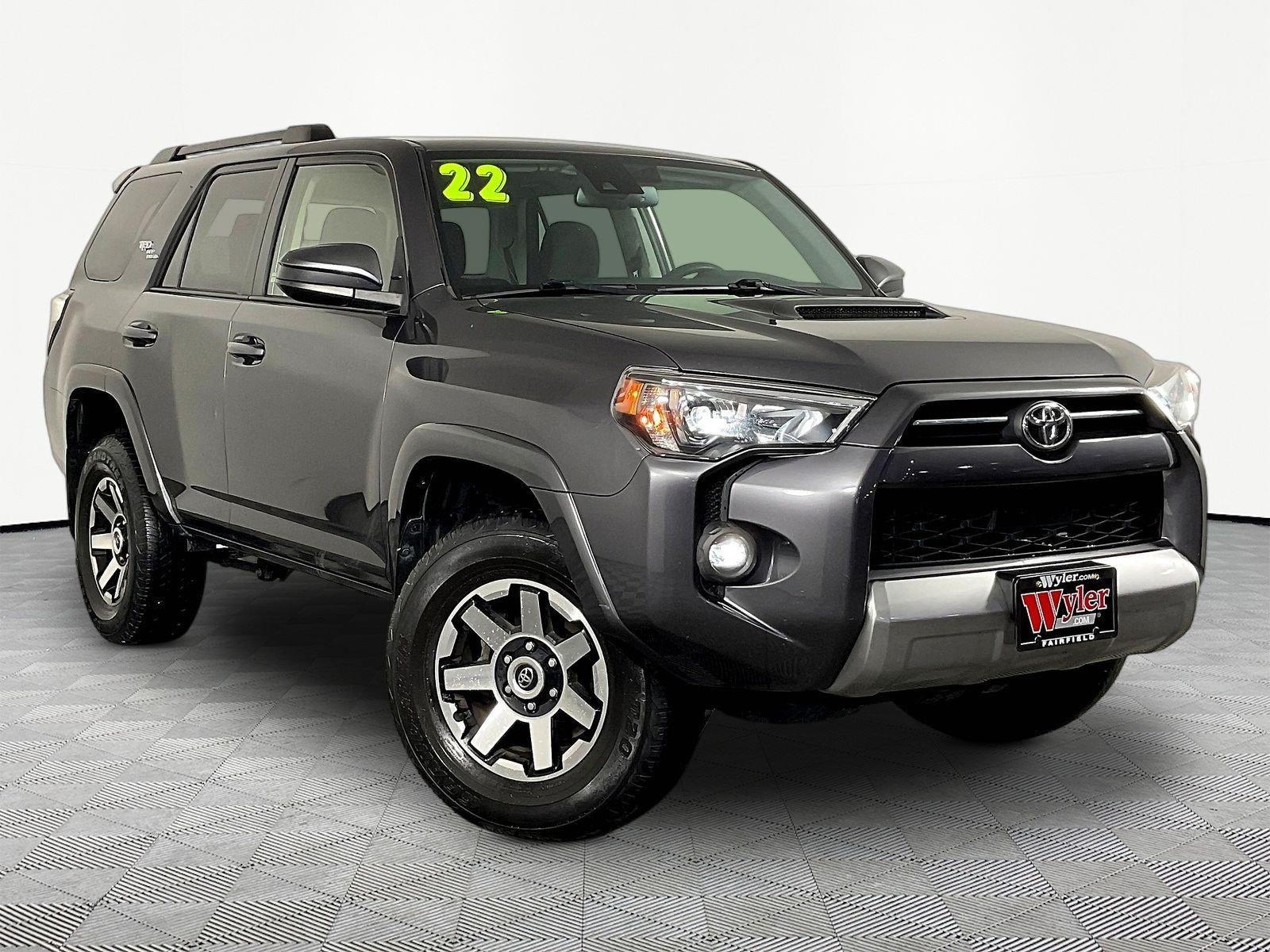 Used 2022 Toyota 4Runner TRD Off-Road AWD/4WD image 3