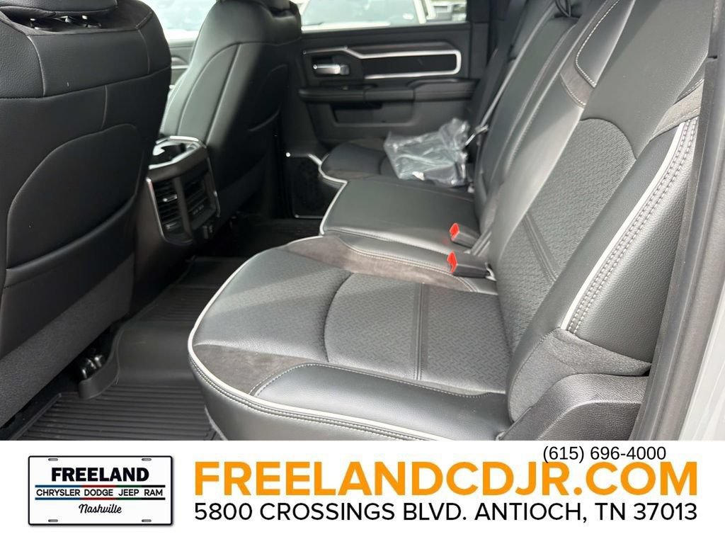 New 2026 RAM 2500 Laramie AWD/4WD image 15