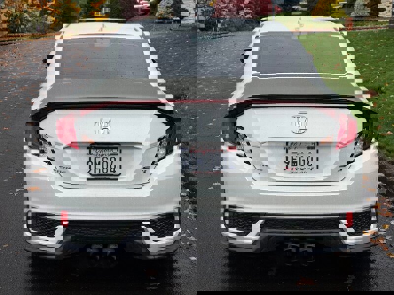 Used 2018 Honda Civic Si image 5