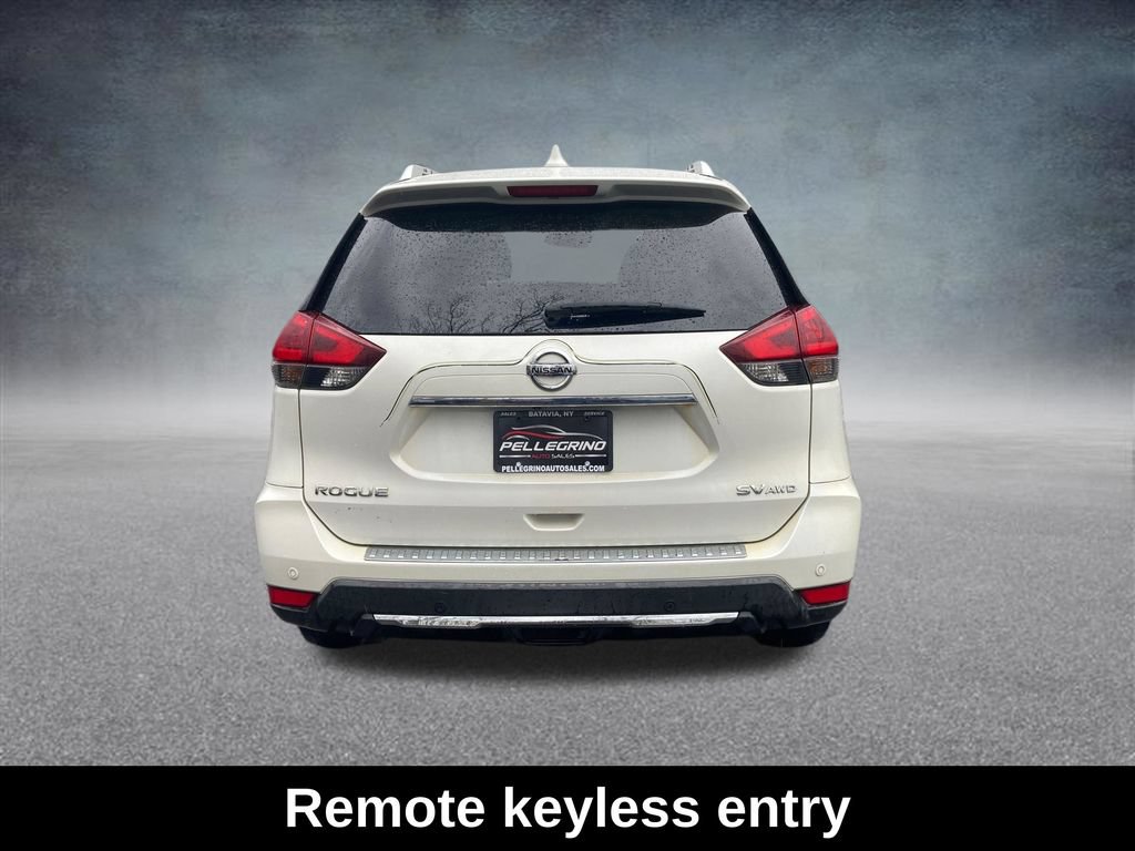 Used 2019 Nissan Rogue SV AWD/4WD image 5