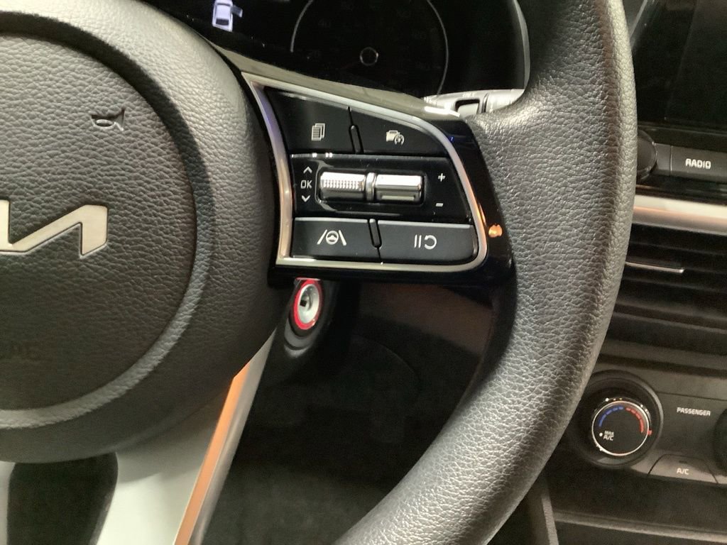 Certified 2023 Kia Forte LXS image 22