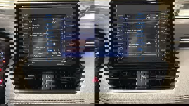 Used 2022 Toyota RAV4 XLE w/ Convenience Package image 20