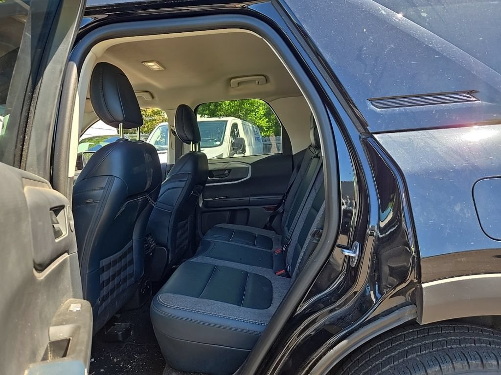 Used 2022 Ford Bronco Sport Outer Banks w/ Tech Package AWD/4WD image 15