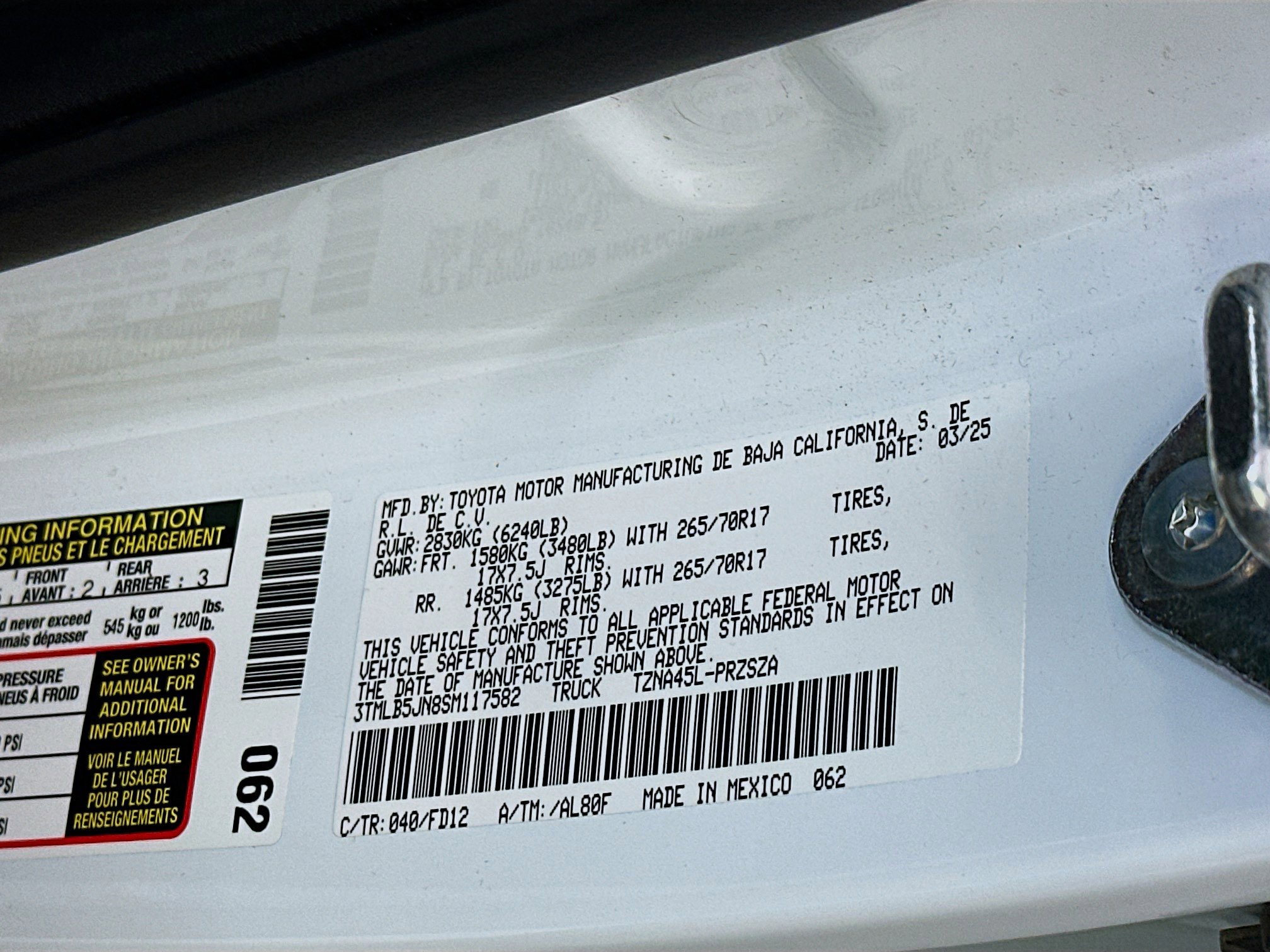 Used 2025 Toyota Tacoma TRD Off-Road image 12