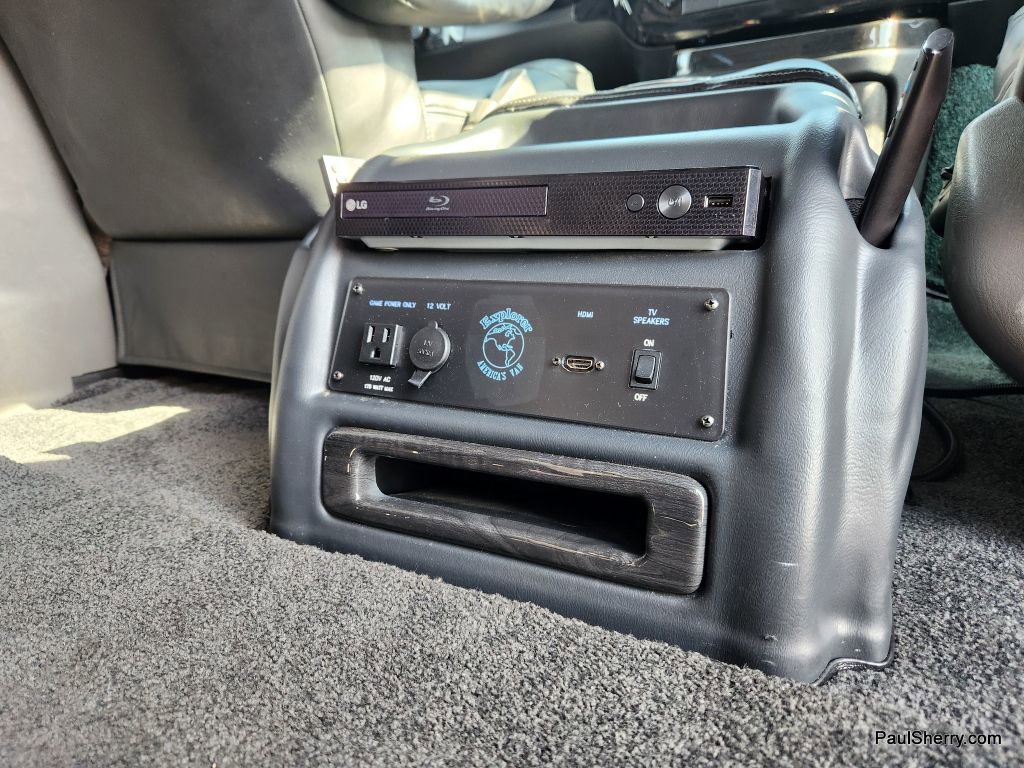 Used 2021 Chevrolet Express 2500 image 54