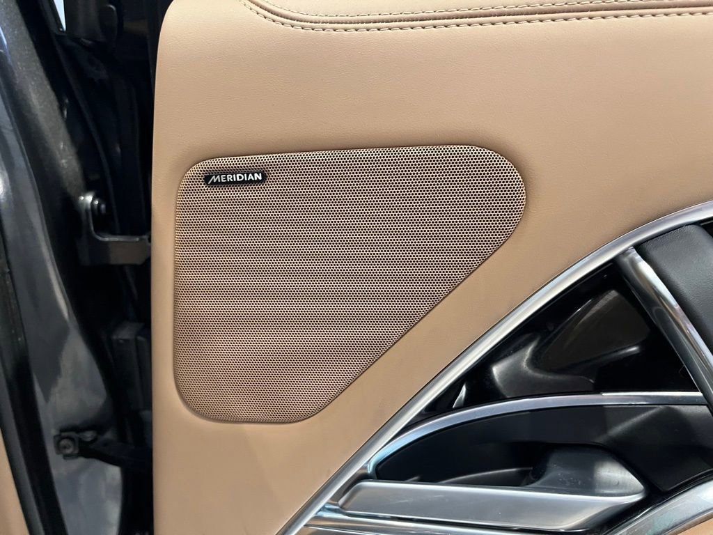 Used 2023 Land Rover Range Rover SE AWD/4WD image 38