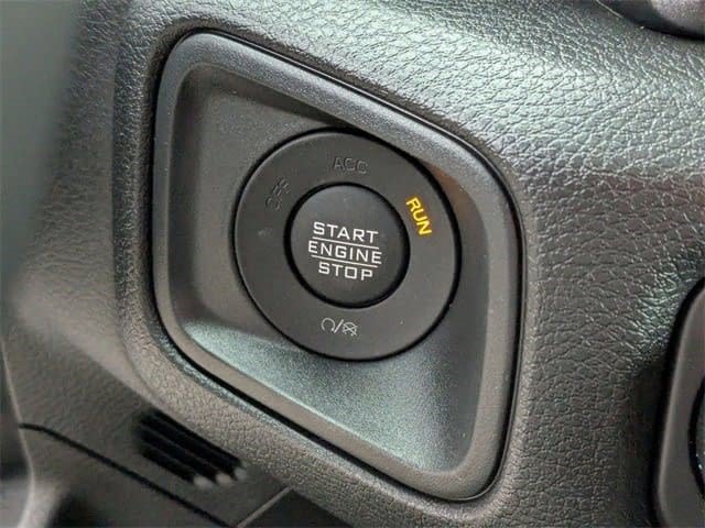 New 2026 Jeep Gladiator Sport AWD/4WD image 13