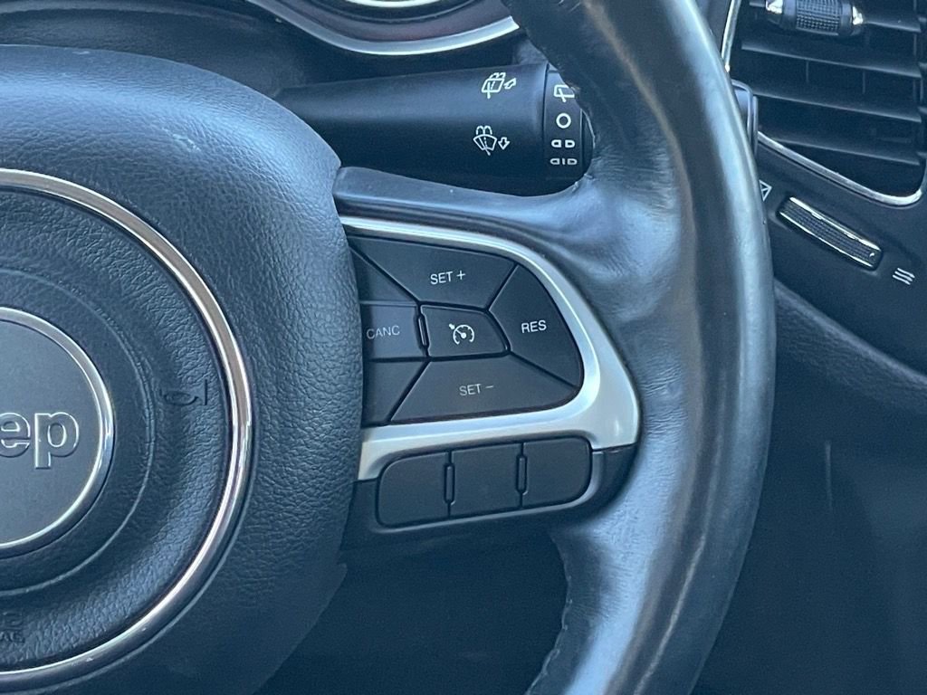 Used 2018 Jeep Compass Sport w/ Cold Weather Group image 14