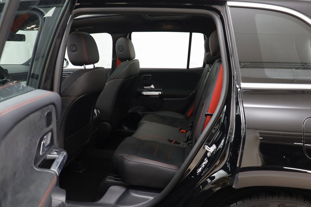 Used 2025 Mercedes-Benz GLB 35 AMG 4MATIC image 14