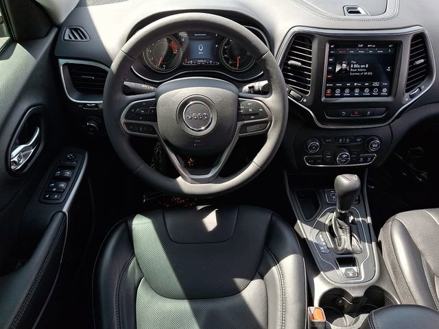Used 2022 Jeep Cherokee Latitude Lux w/ Sun & Sound Group image 11