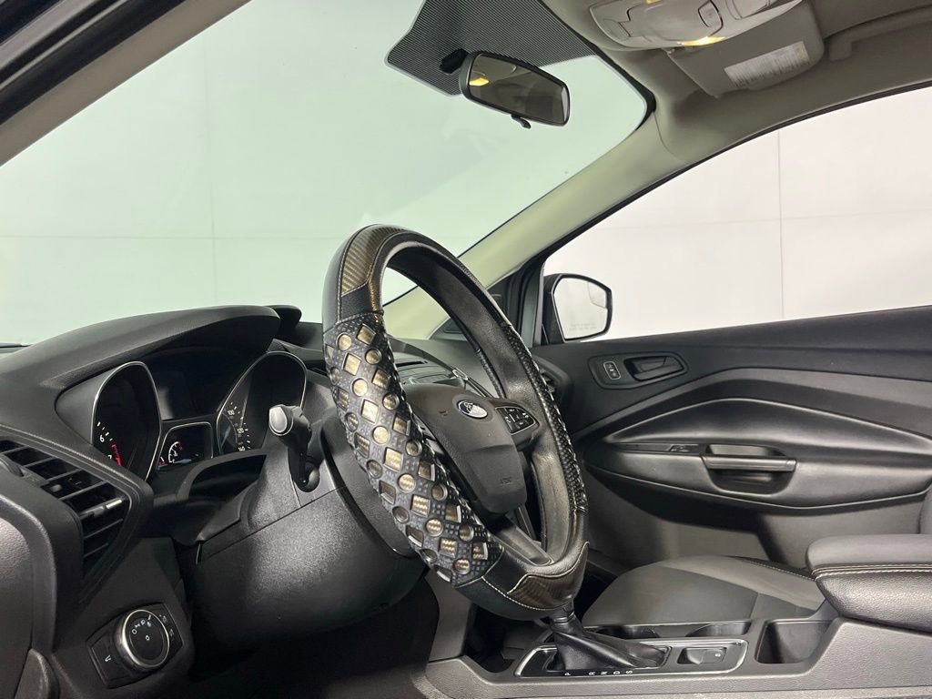 Used 2018 Ford Escape S image 15