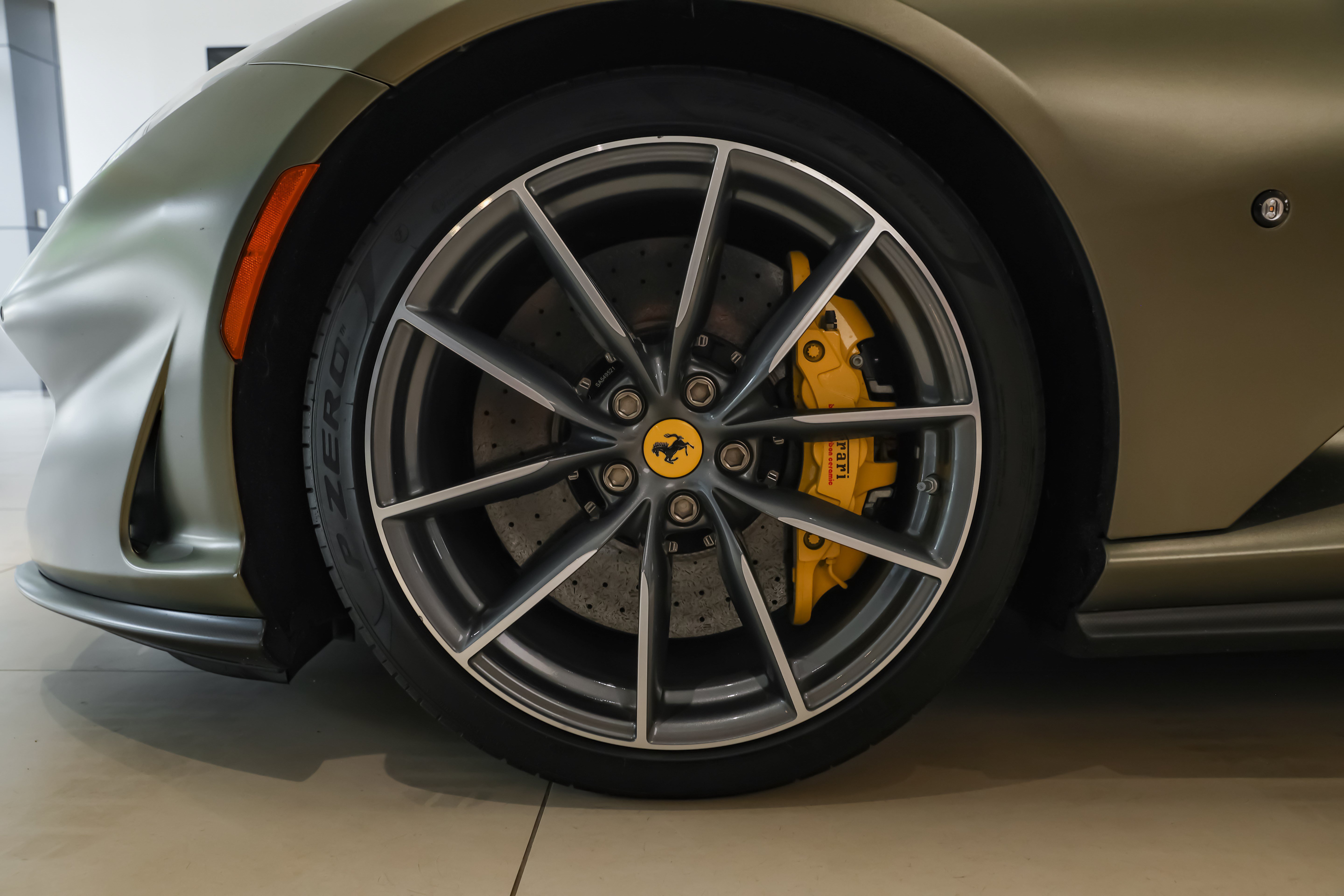 Used 2021 Ferrari 812 GTS RWD image 20