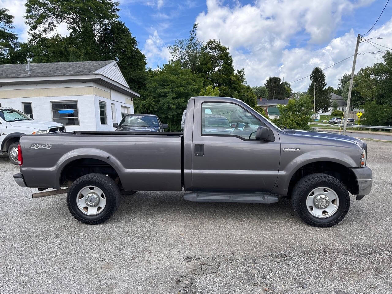Used 2006 Ford F250 XL AWD/4WD image 9