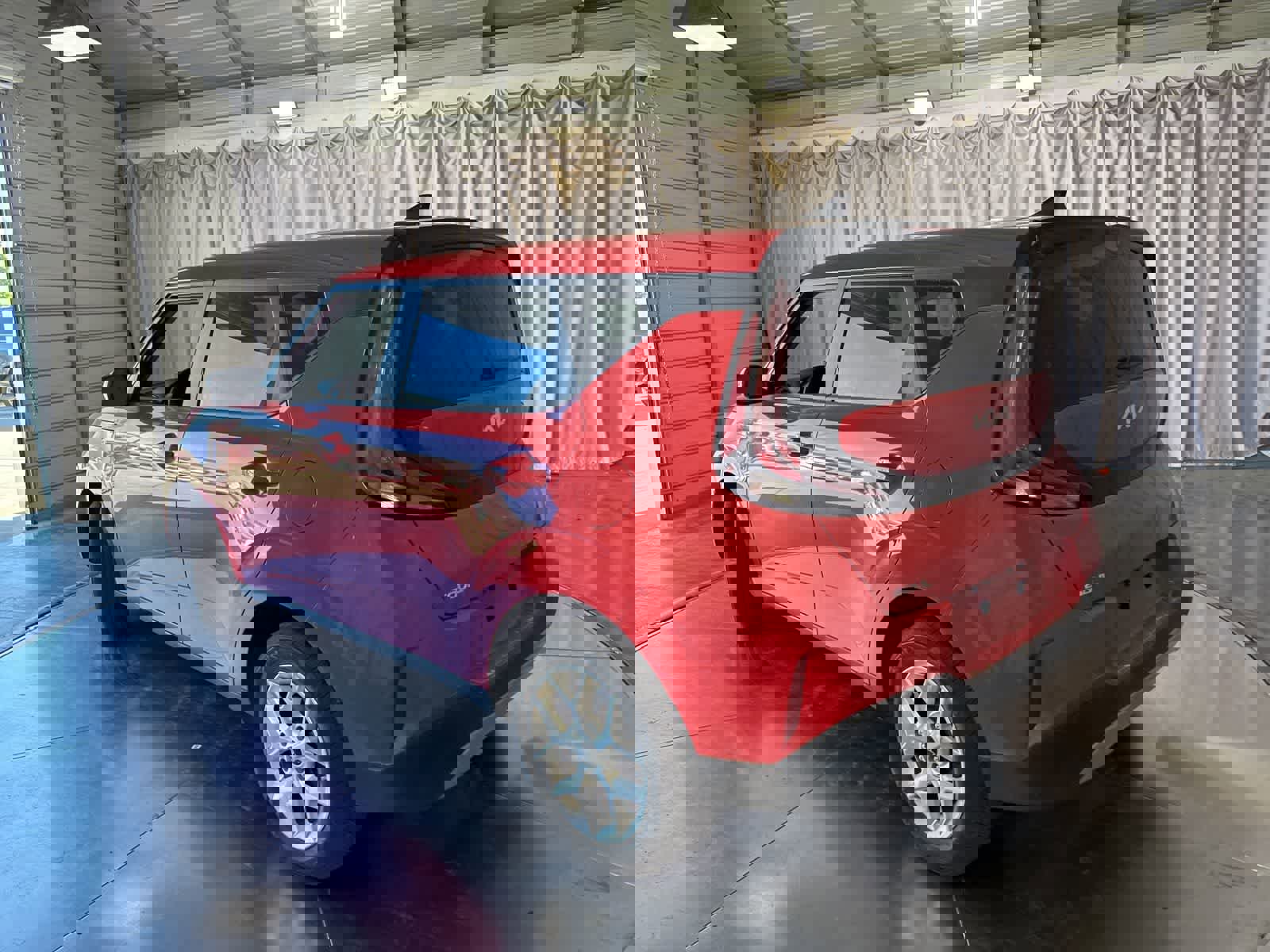 Used 2025 Kia Soul LX w/ LX Technology Package image 7