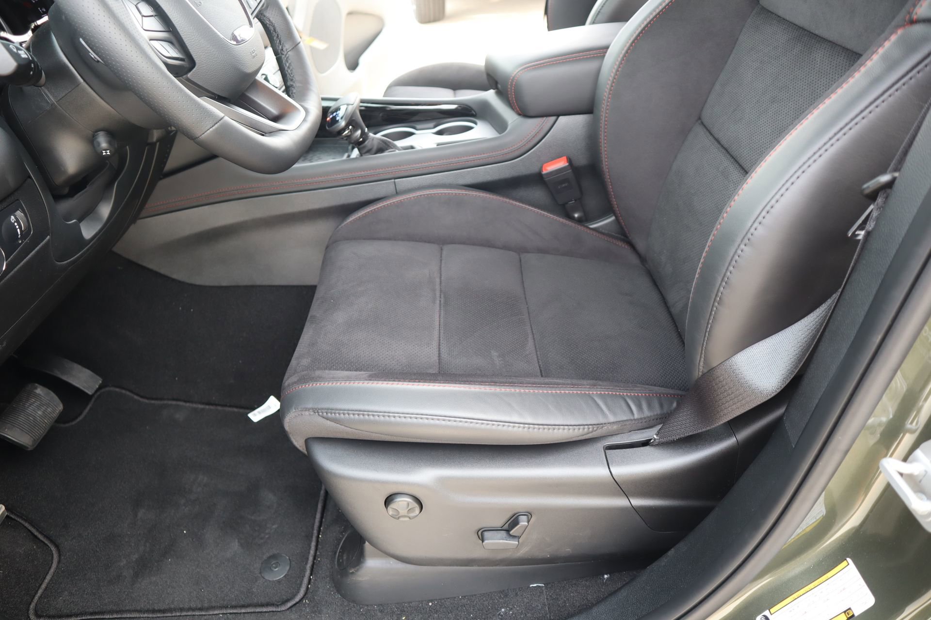 New 2026 Dodge Durango GT AWD/4WD image 12