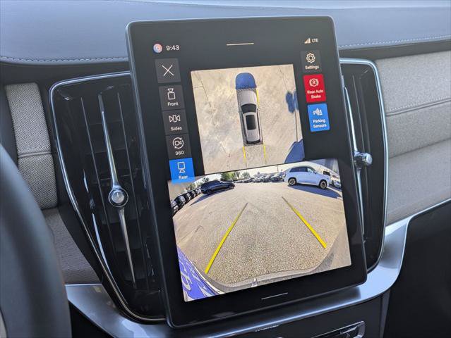 New 2026 Volvo XC90 B6 Plus w/ Protection Package Premier AWD/4WD image 9