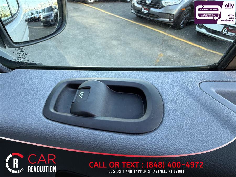 Used 2019 Ford Transit 250 148 Low Roof RWD image 27