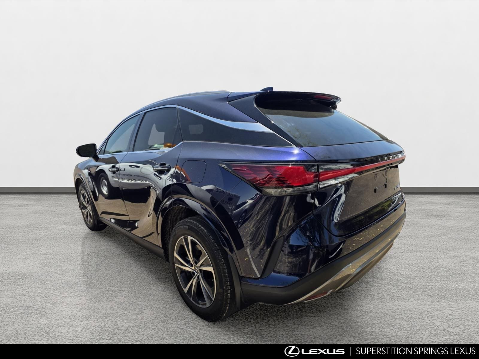 Used 2025 Lexus RX 350 Premium w/ Convenience Package FWD image 4