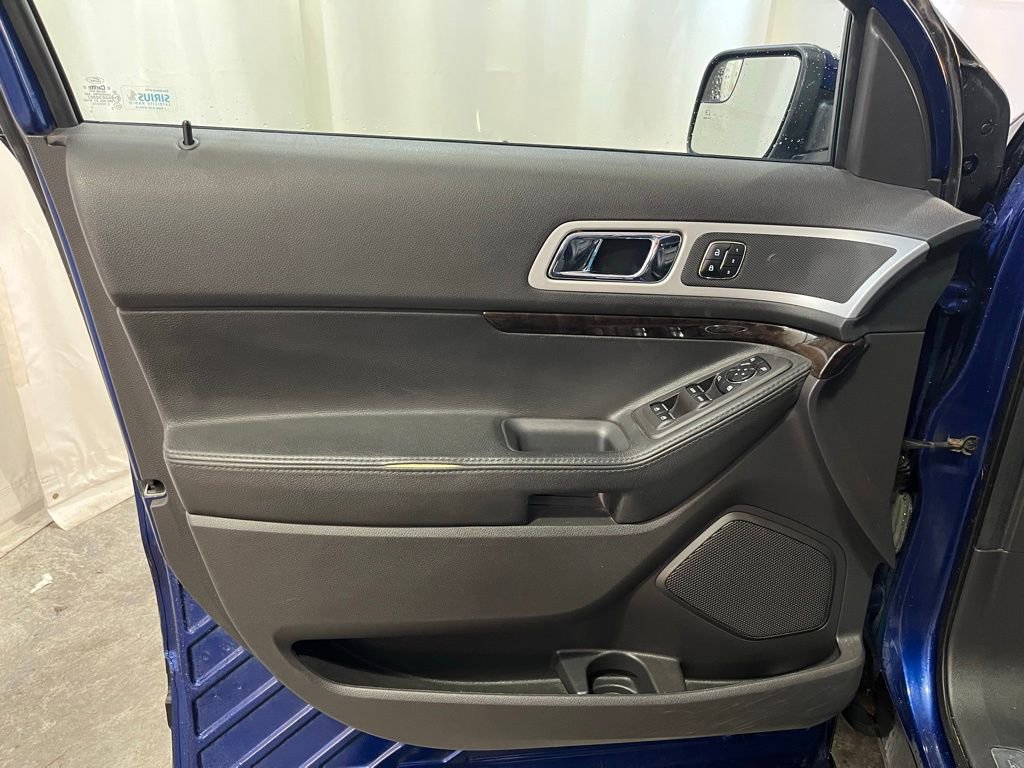 Used 2013 Ford Explorer Limited AWD/4WD image 9