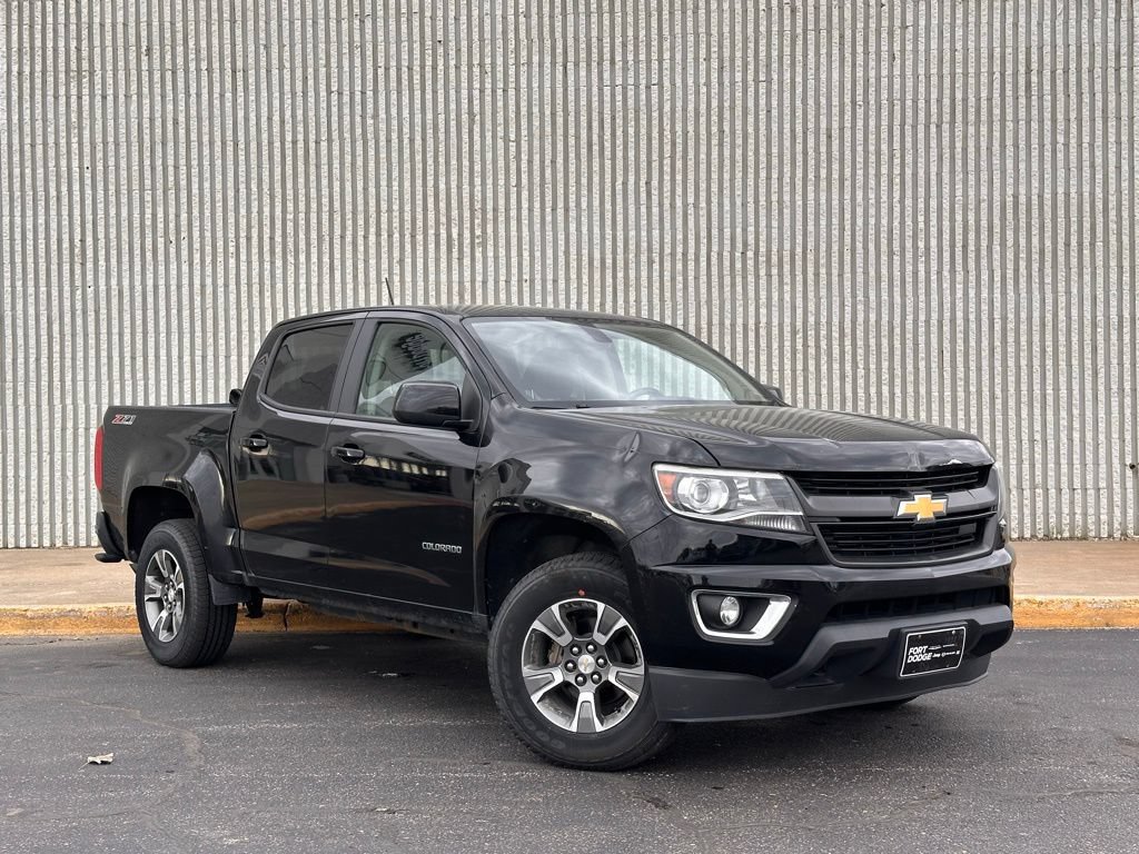 Used 2015 Chevrolet Colorado Z71 AWD/4WD image 7