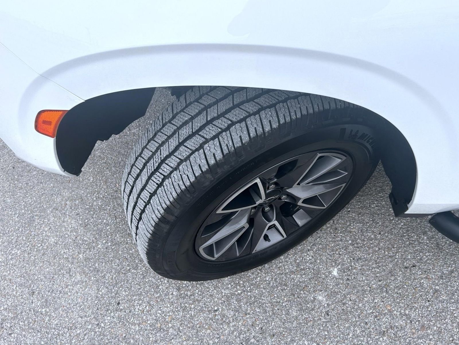 Certified 2022 Chevrolet Suburban Z71 image 25