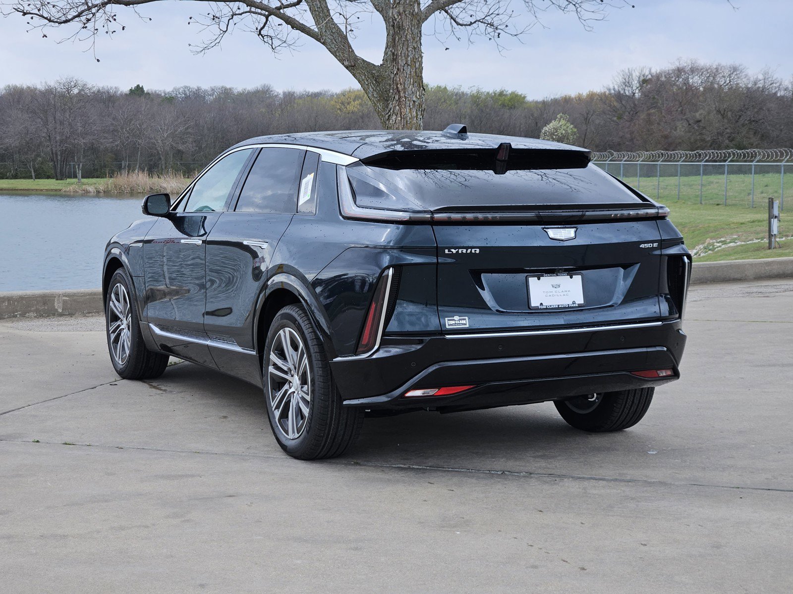 New 2026 Cadillac Lyriq Luxury w/ LPO, Floor Liner Package RWD image 4