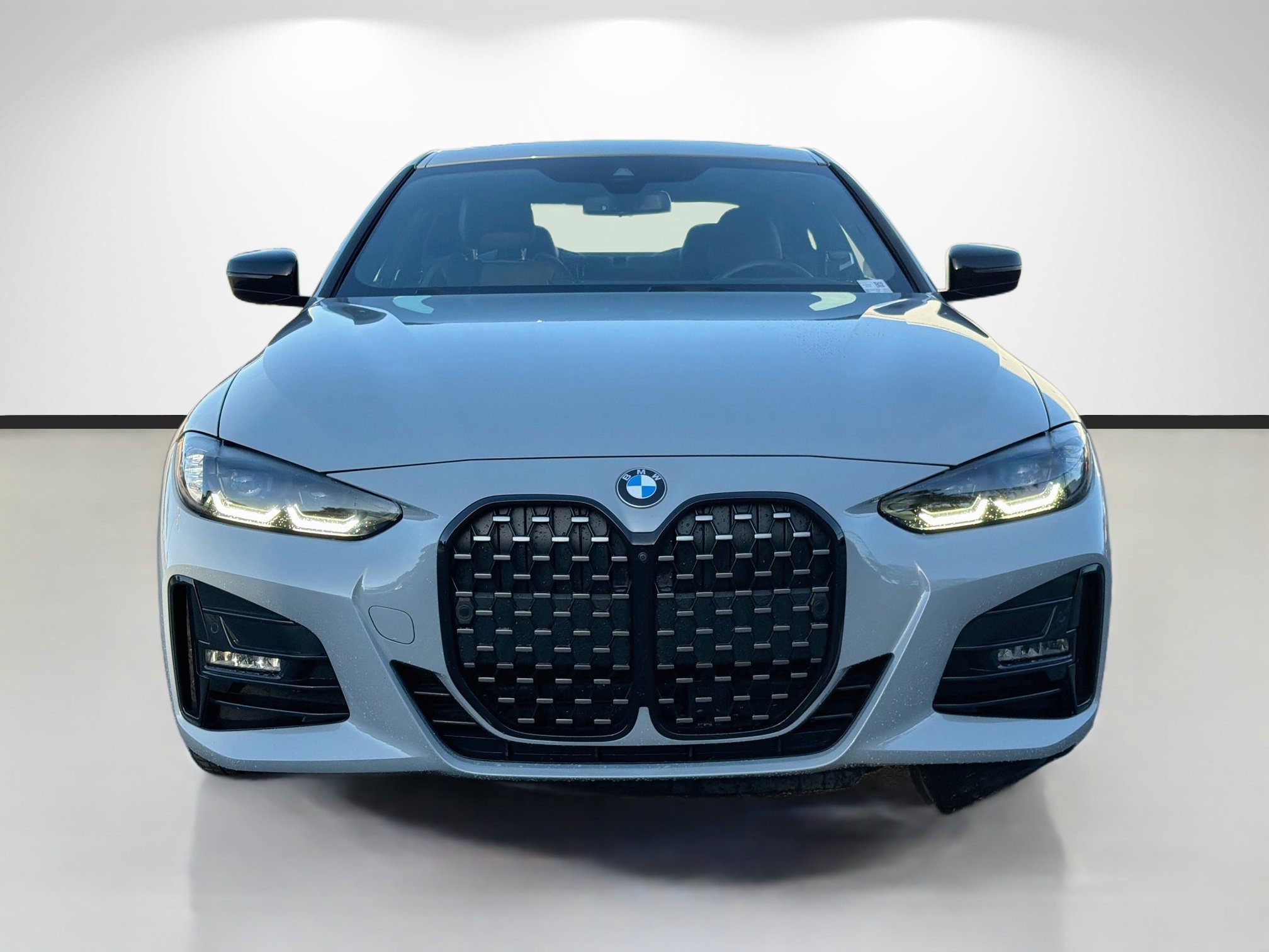 Used 2024 BMW 430i Coupe w/ M Sport Package RWD image 8