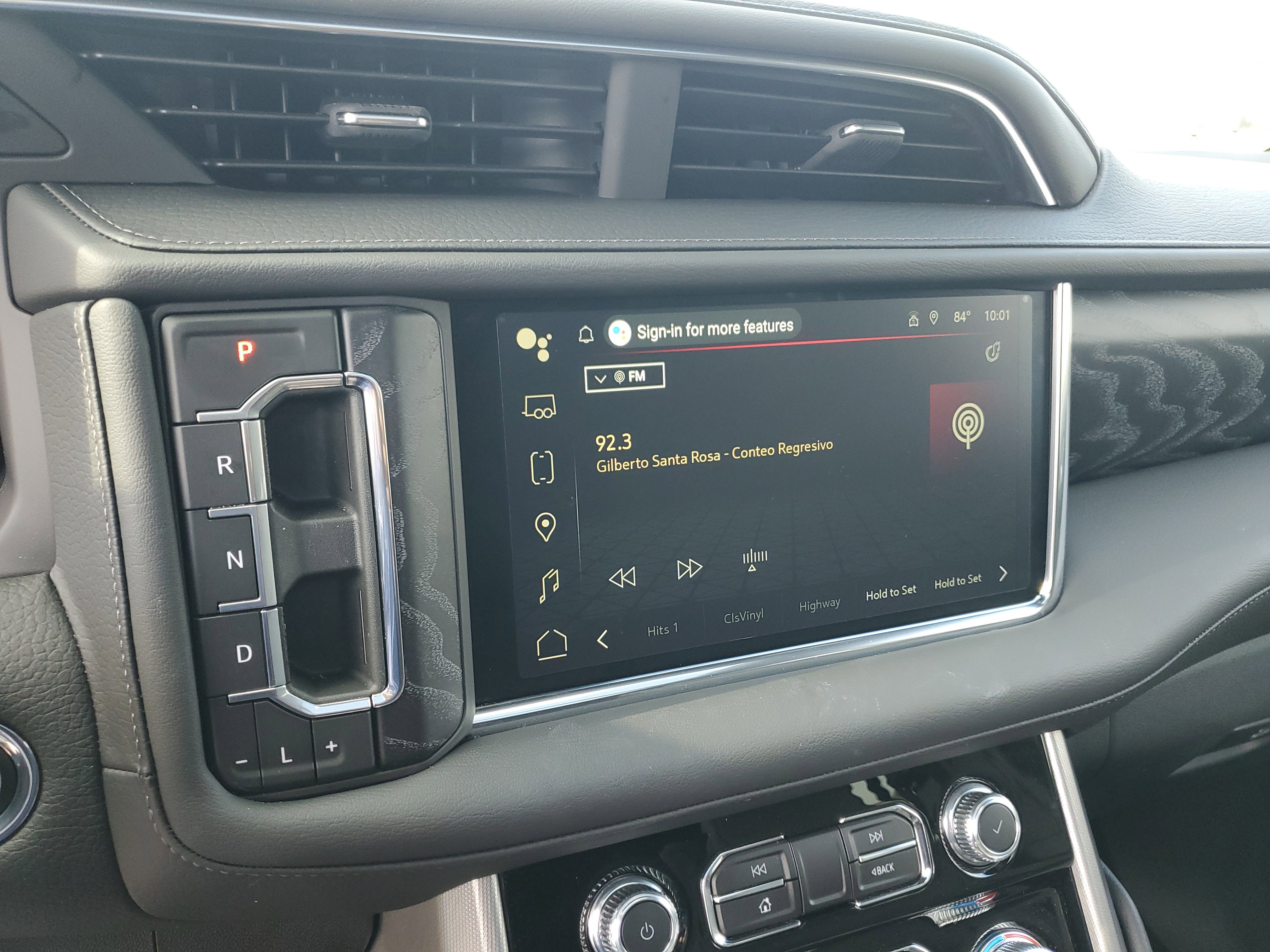 Used 2023 GMC Yukon Denali w/ Advanced Technology Package image 27