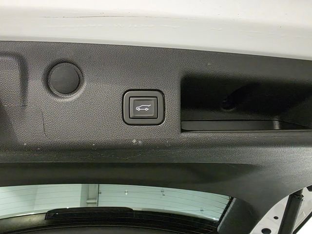 Used 2022 Chevrolet Equinox LT FWD image 9