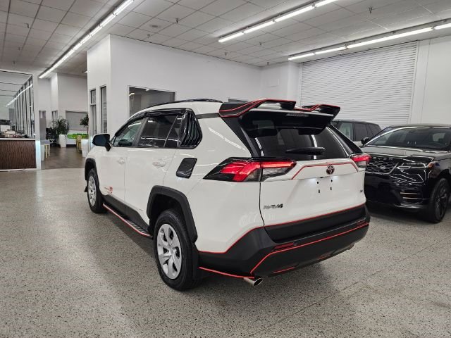 Used 2022 Toyota RAV4 XLE w/ Convenience Package image 6