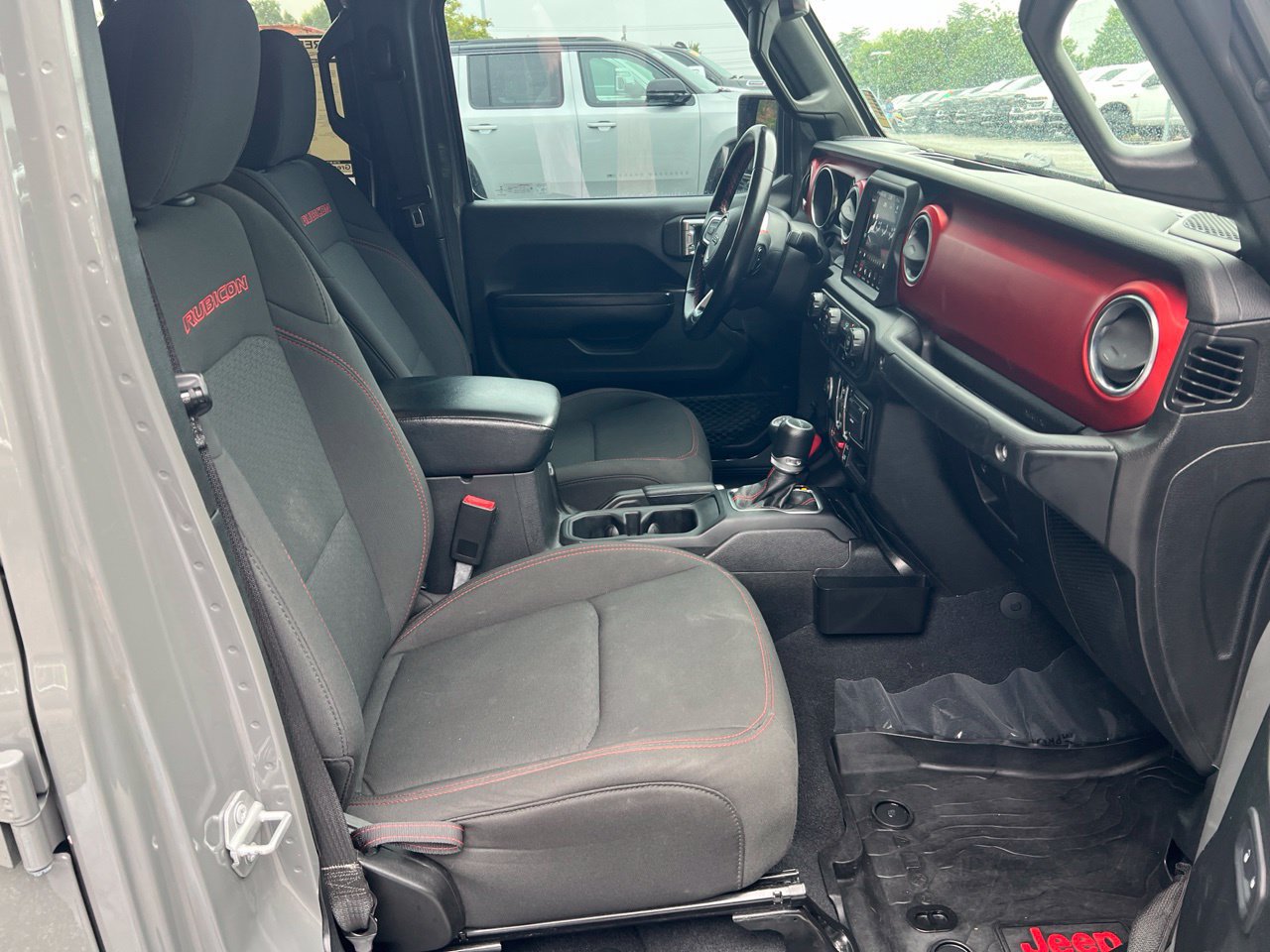 Used 2021 Jeep Gladiator Rubicon AWD/4WD image 26