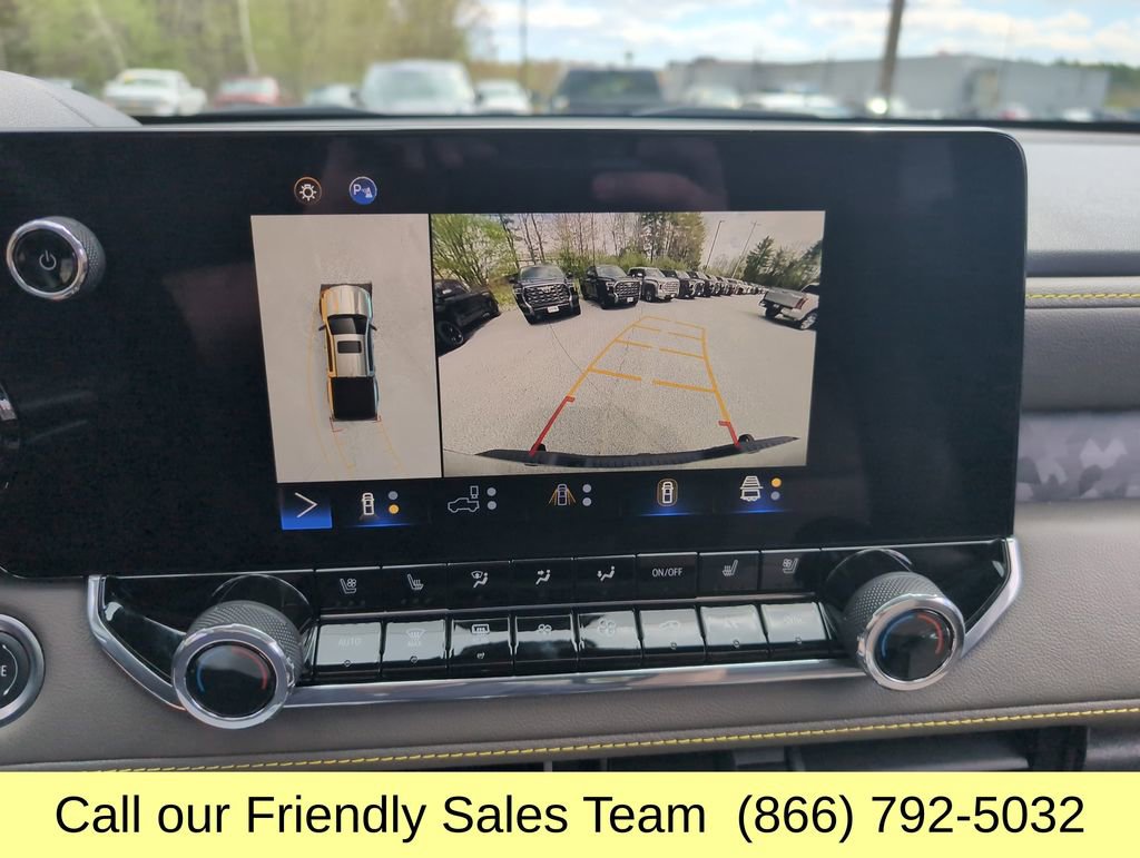 Used 2024 Chevrolet Colorado ZR2 w/ ZR2 Bison Edition AWD/4WD image 23