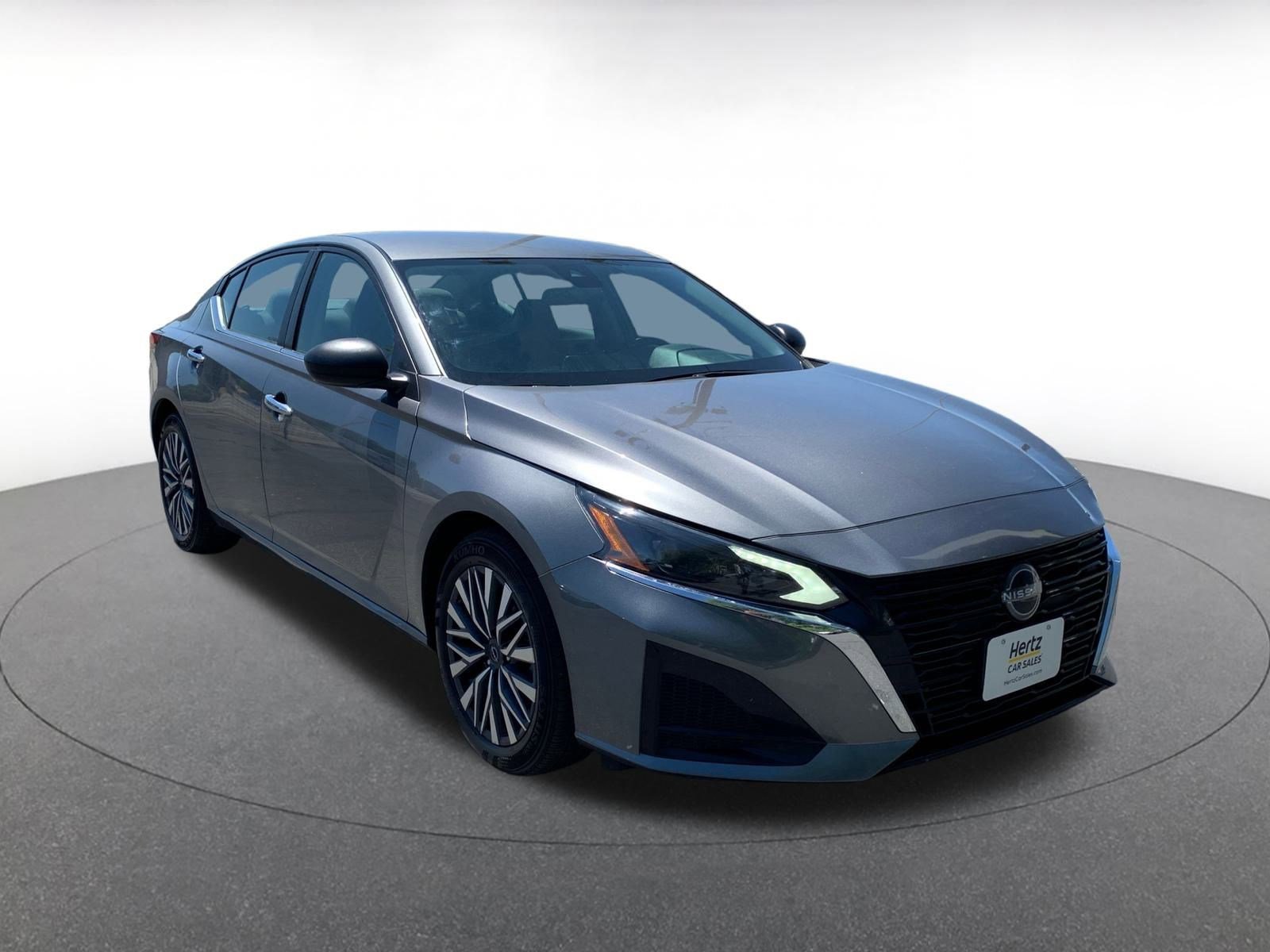 Used 2024 Nissan Altima 2.5 SV