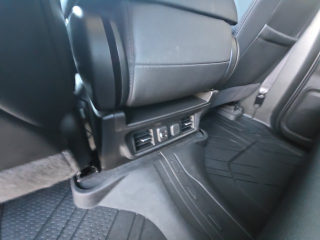 Used 2022 Chevrolet Silverado 2500 LT w/ Convenience Package AWD/4WD image 28
