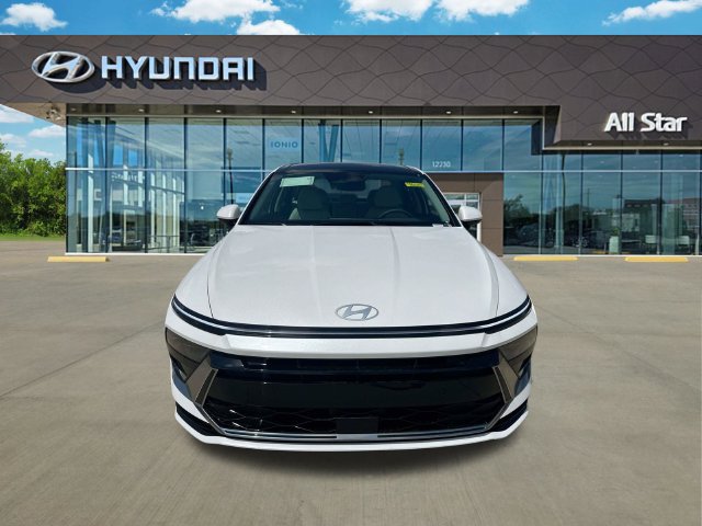 New 2026 Hyundai Sonata SEL FWD image 2