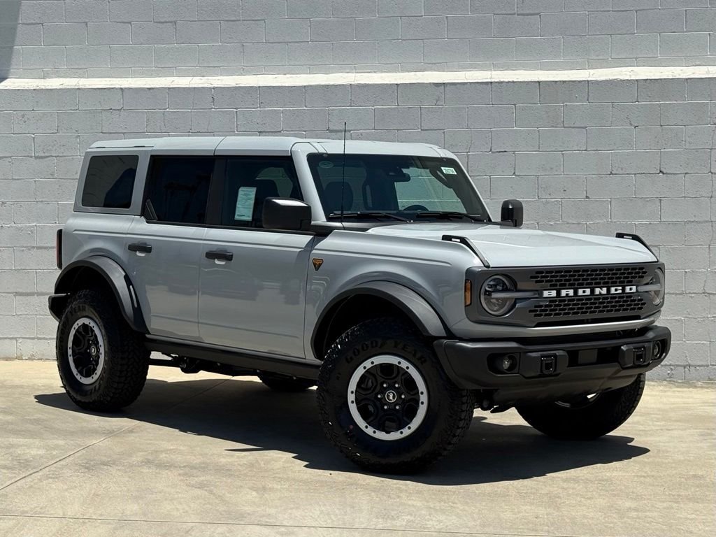 New 2026 Ford Bronco Badlands w/ Sasquatch Package AWD/4WD 360° Tour