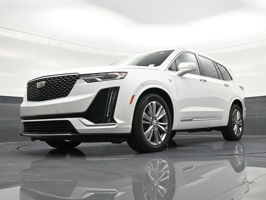 Used 2023 Cadillac XT6 Premium Luxury image 24