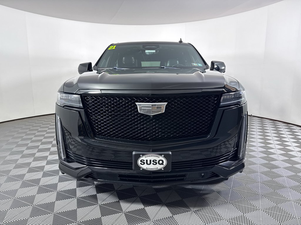 Used 2021 Cadillac Escalade Sport Platinum AWD/4WD image 2