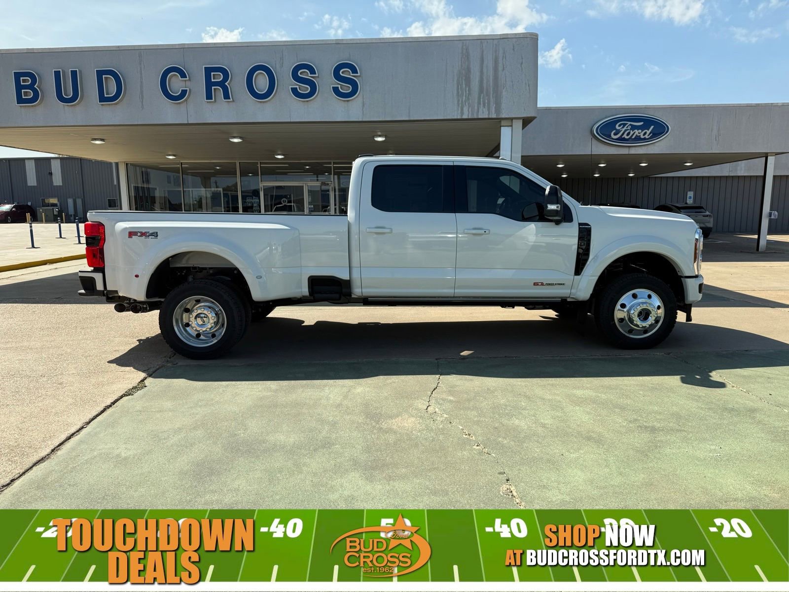 New 2026 Ford F450 Platinum image 2