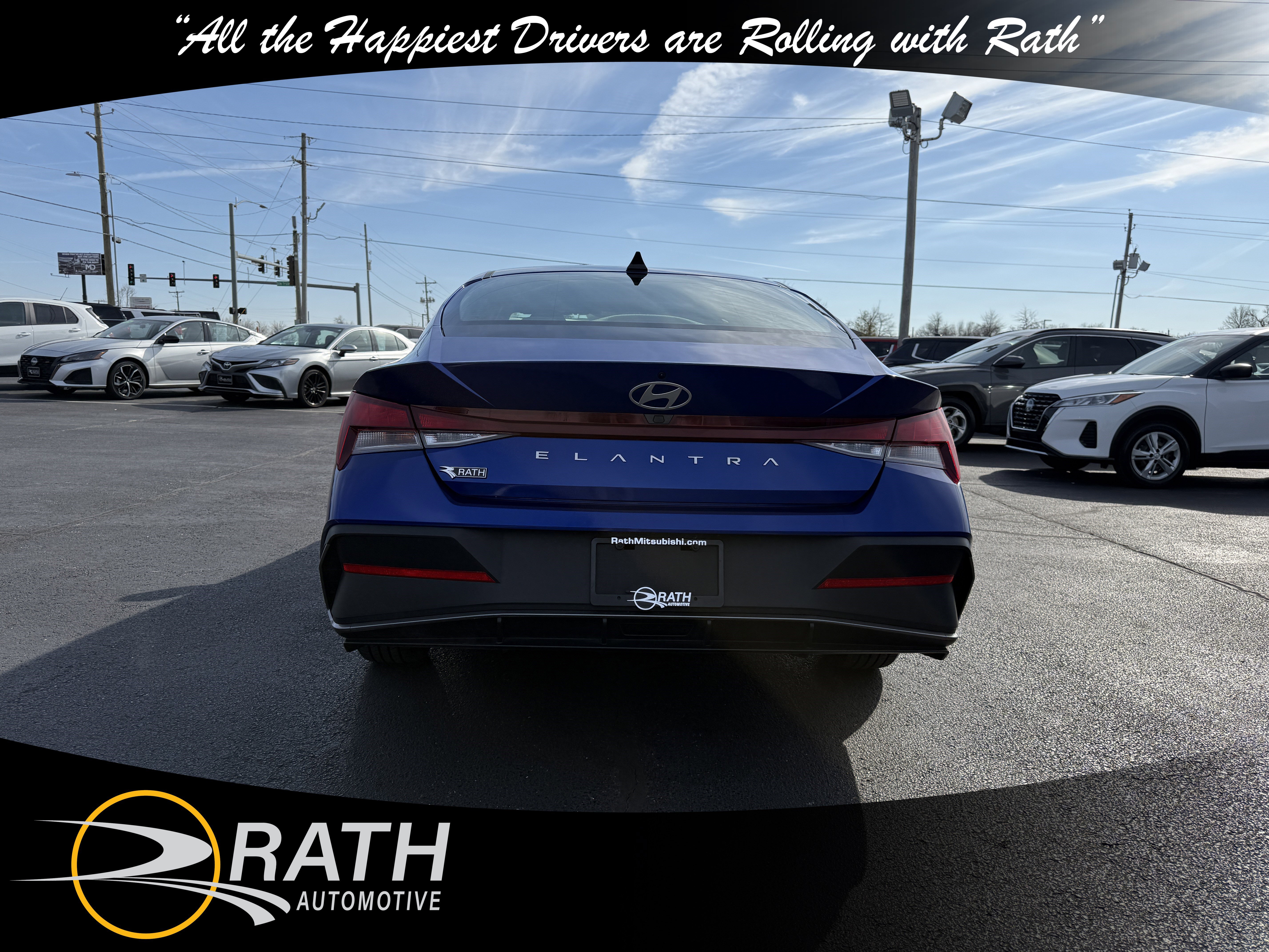 Used 2024 Hyundai Elantra SEL image 8