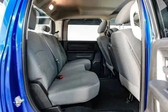 Used 2019 RAM 1500 Express w/ Express Value Package image 38