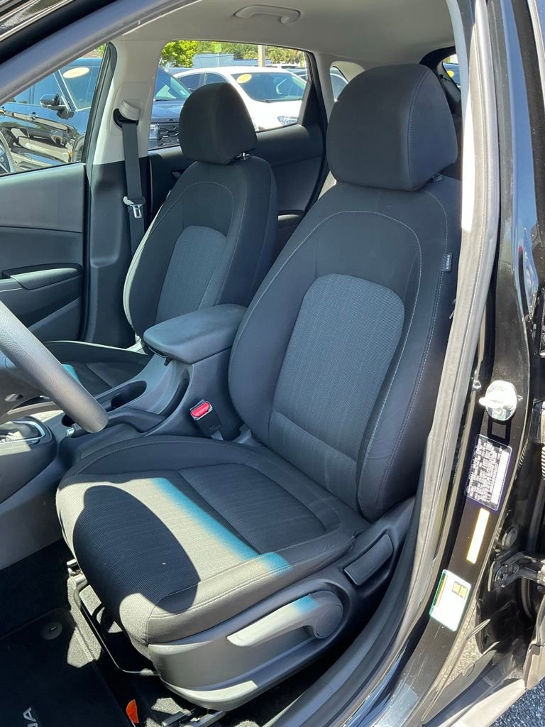 Used 2022 Hyundai Kona SEL w/ Cargo Package image 25