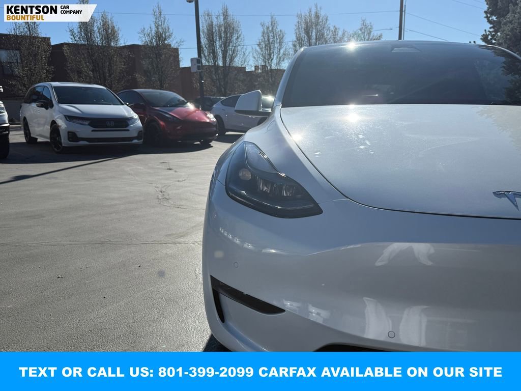 Used 2022 Tesla Model Y Long Range image 13
