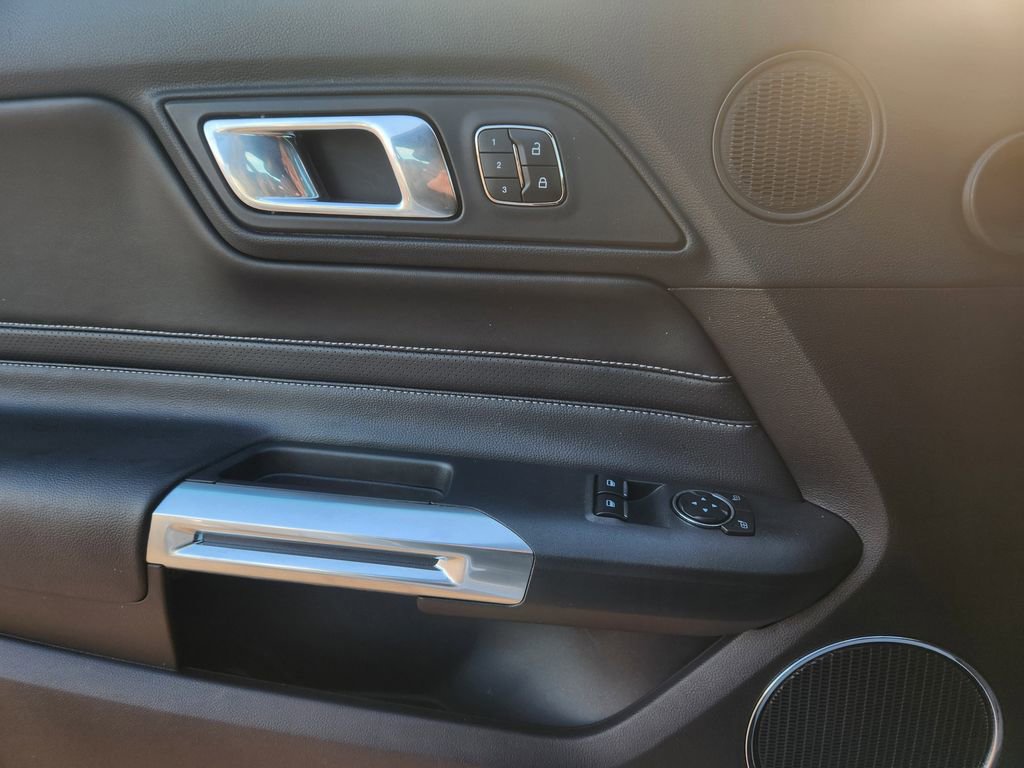 Used 2018 Ford Mustang Premium w/ Equipment Group 201A image 23