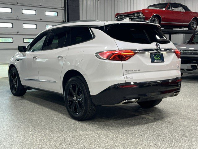 Certified 2023 Buick Enclave Essence w/ Experience Buick Package AWD/4WD image 3