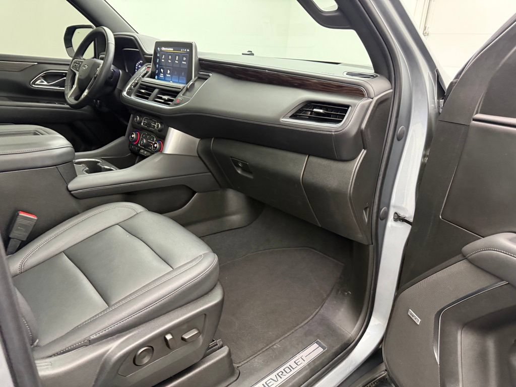 Used 2023 Chevrolet Tahoe Z71 w/ Z71 Off-Road Package AWD/4WD image 40