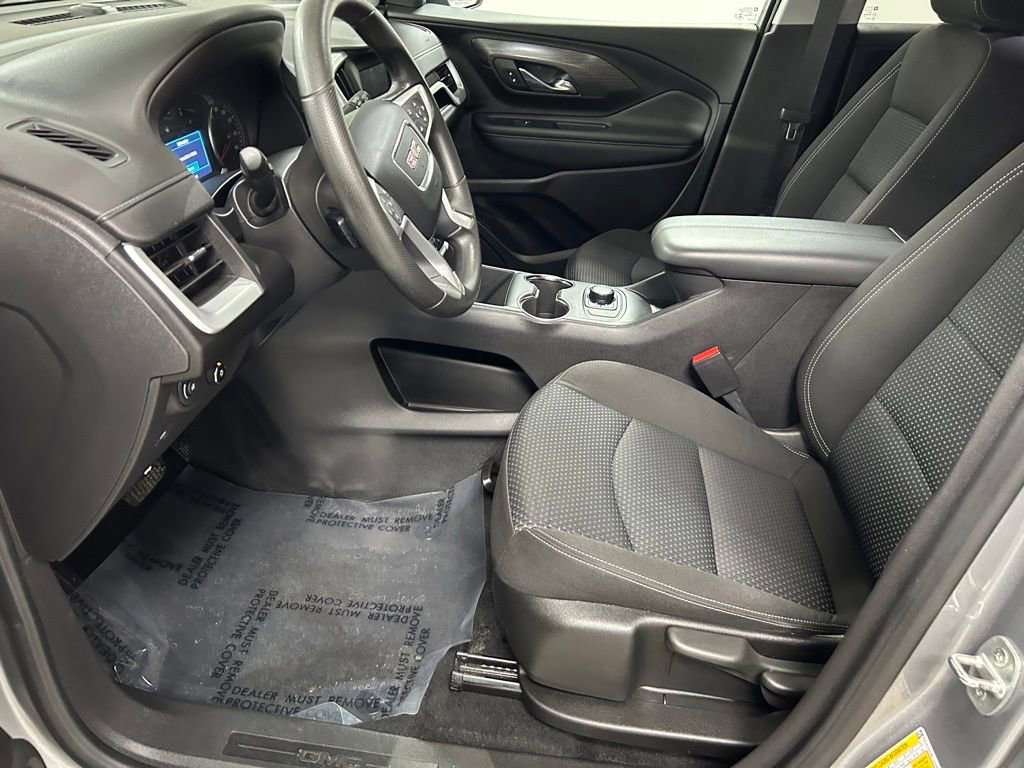 Used 2023 GMC Terrain SLE w/ Elevation Edition AWD/4WD image 12